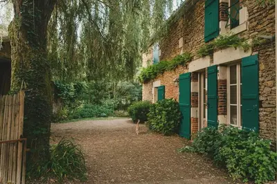 Jardin de l'établissement Cocon cosy et déconnecté 30min Puy du Fou - 2 chambres et 1 canapé lit