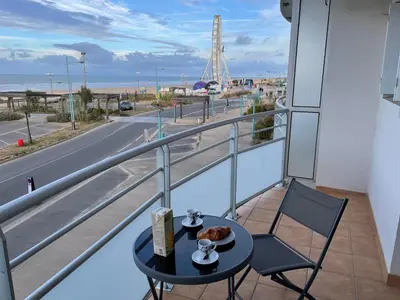 Balcon ou terrasse dans l'établissement ST JEAN DE MONTS - VUE MER - 2 Chambres