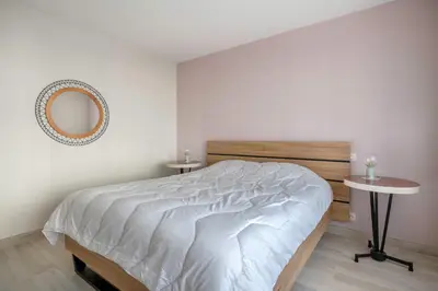 Un ou plusieurs lits dans un hébergement de l'établissement Brévinoise pour 6 personnes à 100m de la plage
