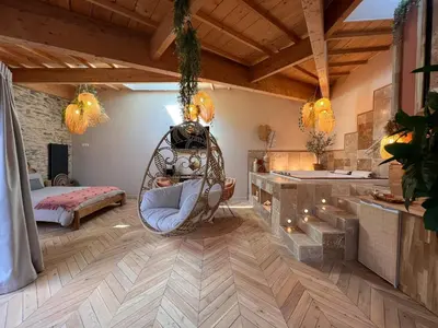 Un ou plusieurs lits dans un hébergement de l'établissement Suite Bali Les Petits Plaisirs