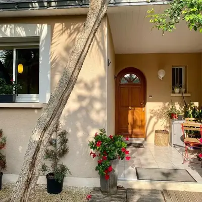 Maison au calme avec jardin clos