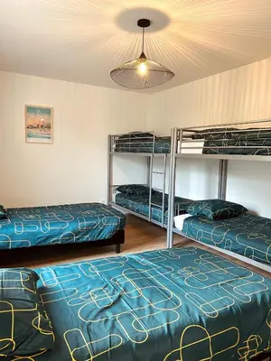 Un ou plusieurs lits dans un hébergement de l'établissement Villa de Groupe avec Piscine, Jacuzzi et Vue Nature