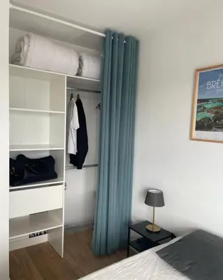 Un ou plusieurs lits dans un hébergement de l'établissement Villa de Groupe avec Piscine, Jacuzzi et Vue Nature