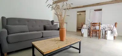 Coin salon dans l'établissement Le gîte de l'Ecurie