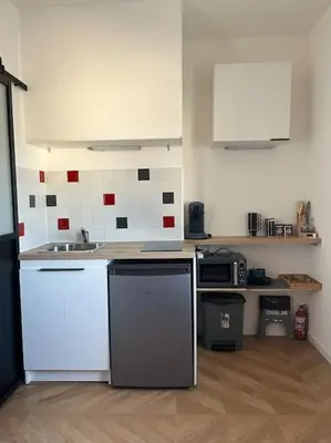 Cuisine ou kitchenette dans l'établissement Studio - Cosy Kaza