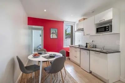 Cuisine ou kitchenette dans l'établissement Aristide#1 - T3 Lumineux et bien équipé