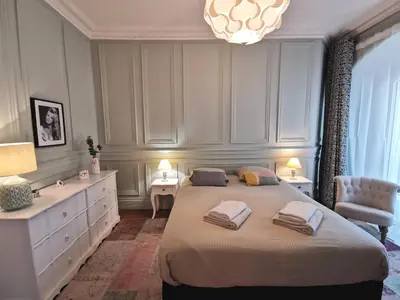 Un ou plusieurs lits dans un hébergement de l'établissement Le Royal Couëdic - Les Maisons de Madeleine