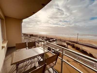 Balcon ou terrasse dans l'établissement Le Miramar, face mer et standing