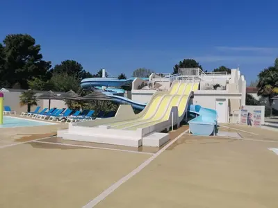Piscine de l'établissement Mobil Home St Jean De Monts A166 ou située à proximité
