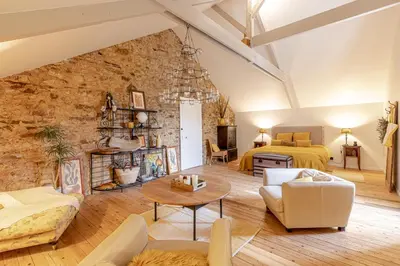 Coin salon dans l'établissement VILLA MEGUINELLE