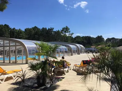 Plan de l'établissement Bungalow charmant à Saint-Jean-de-Monts avec piscine partagée