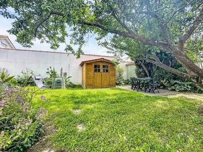Jardin de l'établissement Holiday Home Les Albatros by Interhome