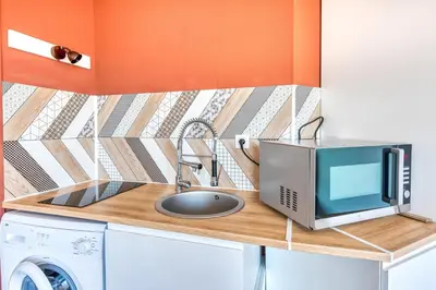 Cuisine ou kitchenette dans l'établissement Bourgonnier 19 - Charmant studio à Angers