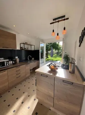 Cuisine ou kitchenette dans l'établissement Gite de Tréguilly 4 chambres