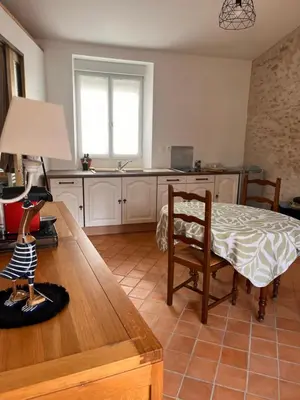 Cuisine ou kitchenette dans l'établissement La Mignonnerie