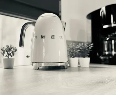 Cuisine ou kitchenette dans l'établissement Jolie m'Home - Maison 15 pers, 5 sdb, 5 WC, proche Puy du Fou