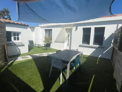 Jardin de l'établissement Les embruns