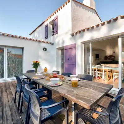 Accès privée à la plage à Barbâtre - Maison pour 6