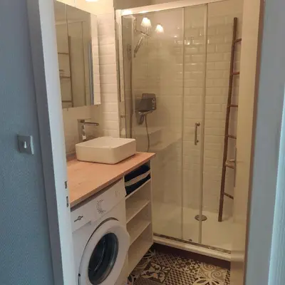Salle de bains dans l'établissement Face estacade, studio 4 personnes vue mer