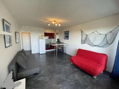 Cuisine ou kitchenette dans l'établissement Le Voilier - Appartement vue mer