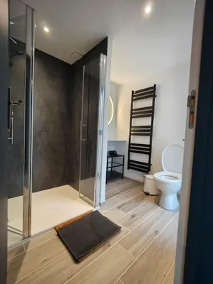 Salle de bains dans l'établissement Gîte urbain Happy Nantes