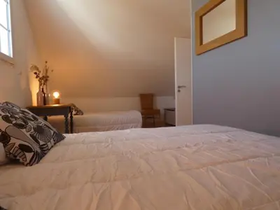 Un ou plusieurs lits dans un hébergement de l'établissement Maison rénovée, 8 pers, animaux admis, jardin - FR-1-540-188