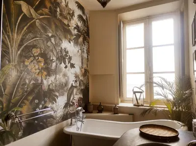 Salle de bains dans l'établissement Le 1825, une suite luxueuse au coeur de la ville