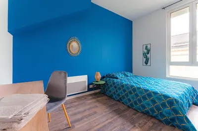 Un ou plusieurs lits dans un hébergement de l'établissement Coeur de ville #B1 - Chambre privée dans logement partagée - Proche commerces et transports