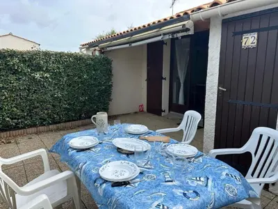 Plan de l'établissement Maison de vacances à Notre-Dame-de-Monts avec piscine et parking privés - FR-1-540-209
